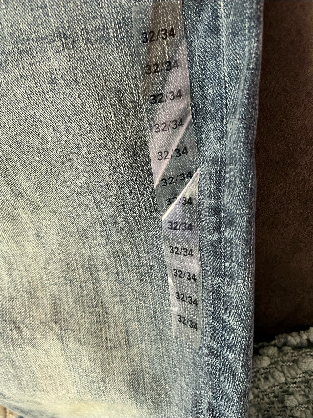 American Eagle Outfitters Men’s Faded Blue Bootcut Jeans - Picture 2 of 6